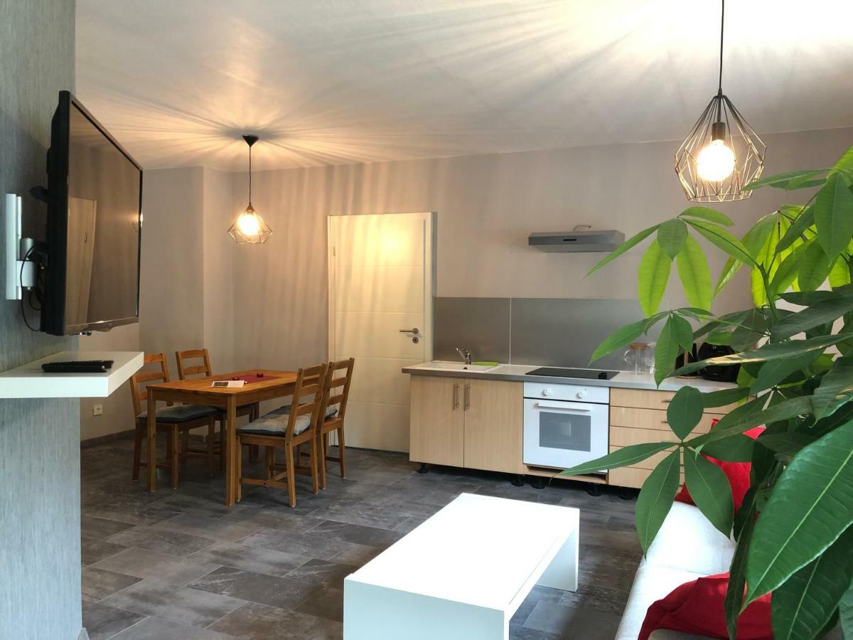 Moderne Pension Vonbartsch Mit Ladestation In Der Saechsischen Schweiz Struppen 외부 사진